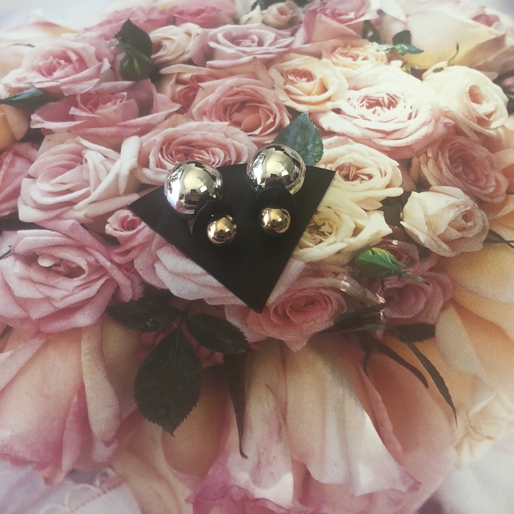 Beautiful silver and gold ball studded earrings - Picture 2 of 4